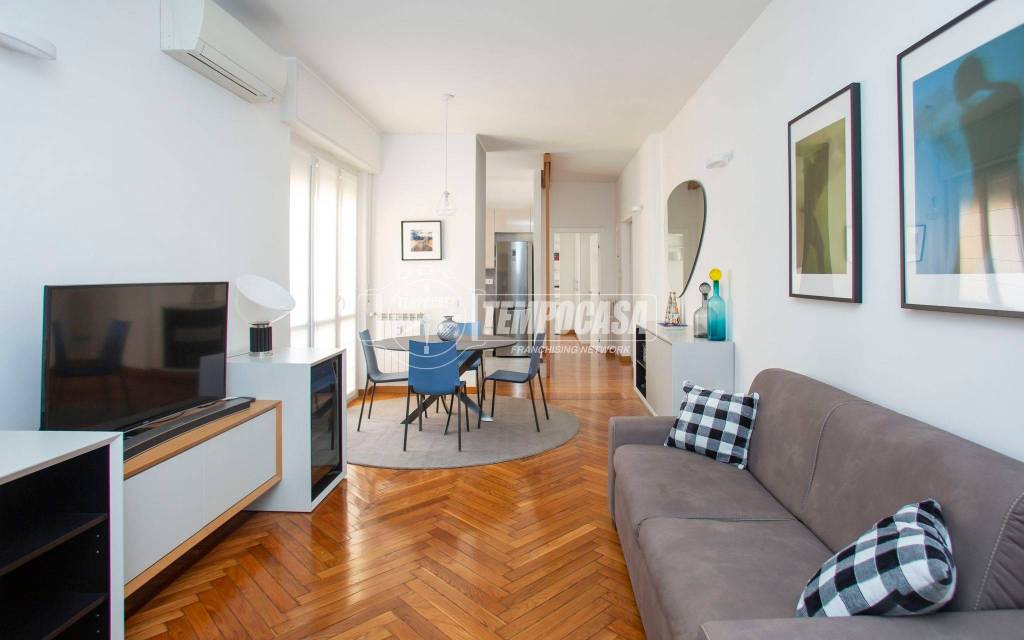 appartamento in vendita a Milano in zona Centro Direzionale