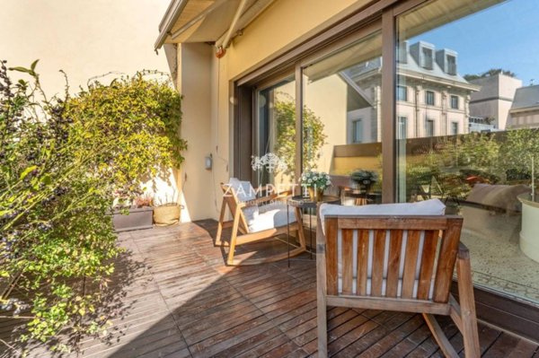 appartamento in vendita a Milano in zona Brera