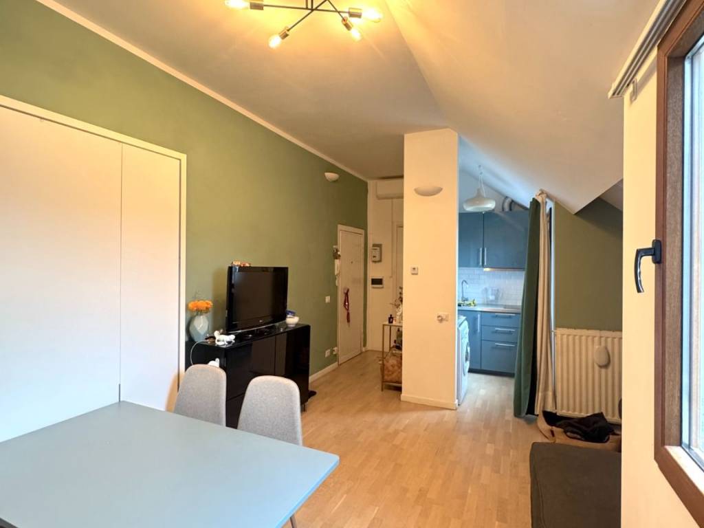 appartamento in vendita a Milano in zona Isola