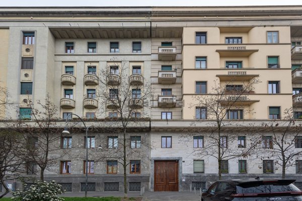 appartamento in vendita a Milano in zona Città Studi