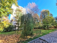 appartamento in vendita a Milano in zona Lorenteggio