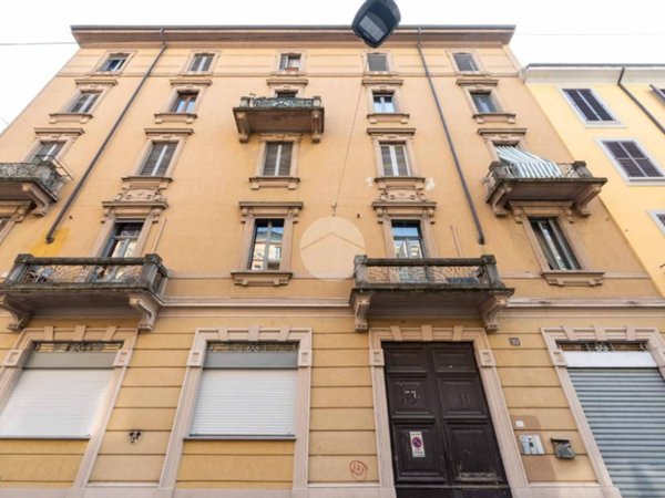 appartamento in vendita a Milano in zona Rogoredo