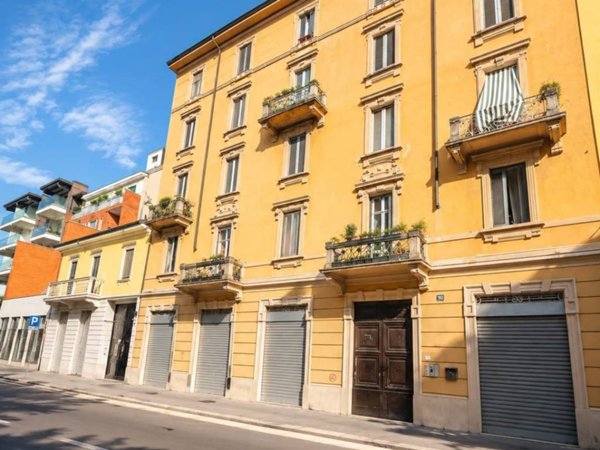 appartamento in vendita a Milano in zona Ponte Lambro