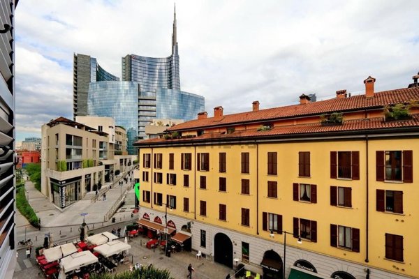 appartamento in vendita a Milano in zona Porta Garibaldi