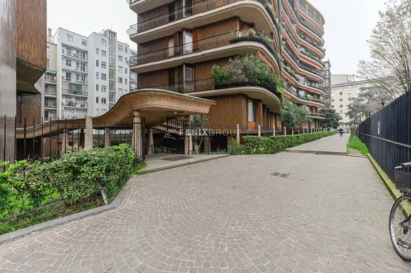 negozio in vendita a Milano in zona Centro Storico