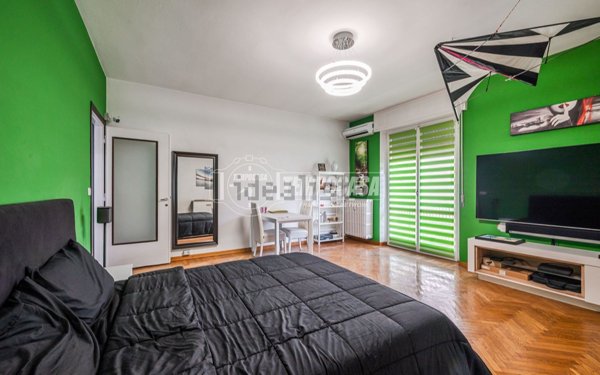 appartamento in vendita a Milano in zona Lambrate