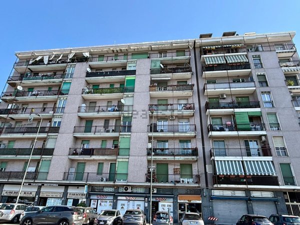 appartamento in vendita a Milano in zona Rogoredo