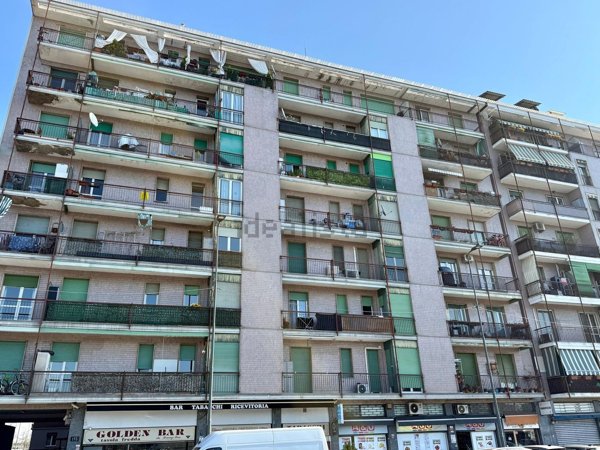 appartamento in vendita a Milano in zona Rogoredo