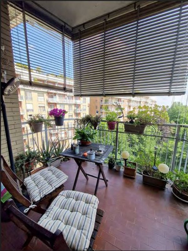 appartamento in vendita a Milano in zona Famagosta