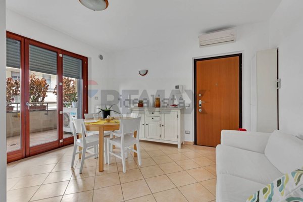 appartamento in vendita a Milano in zona Rogoredo