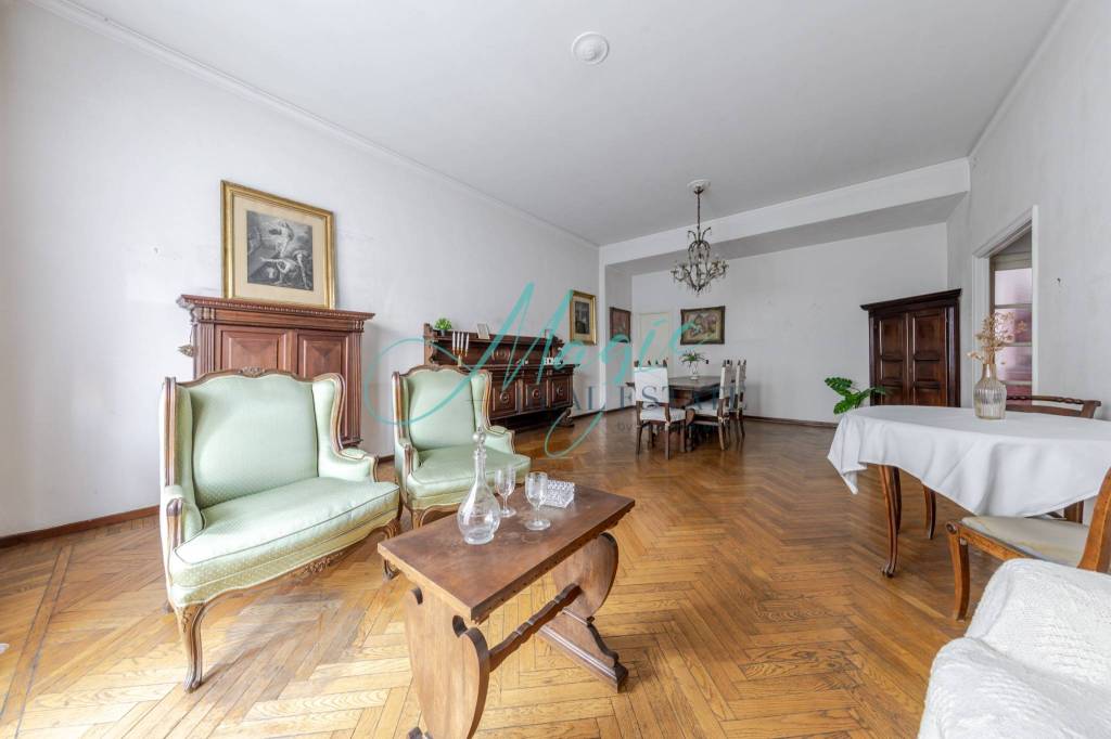 appartamento in vendita a Milano in zona Città Studi