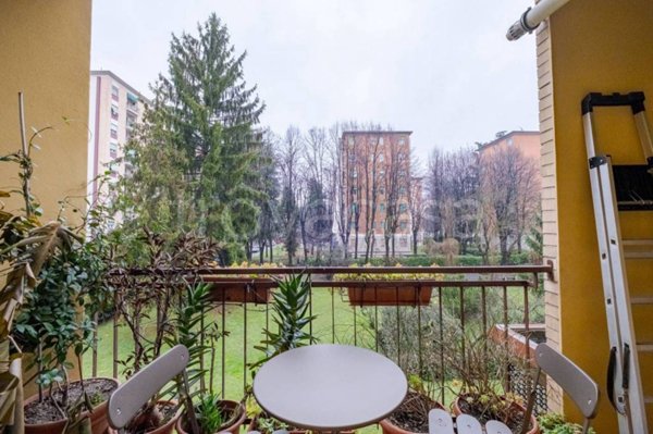 appartamento in vendita a Milano in zona Gallaratese