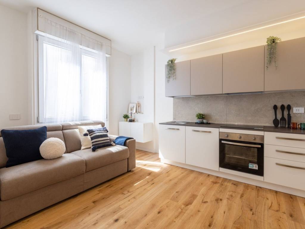 appartamento in vendita a Milano in zona Loreto