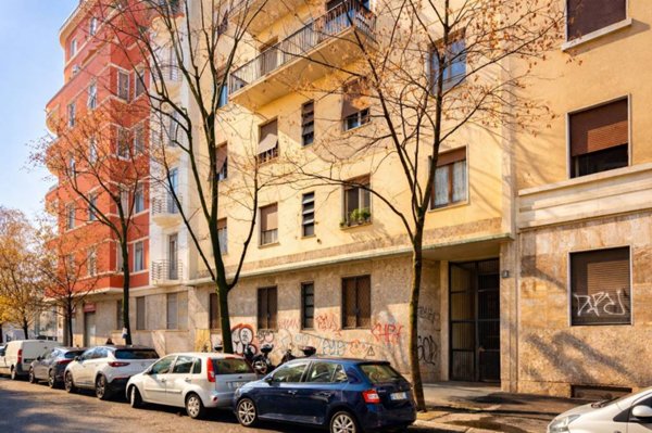 appartamento in vendita a Milano in zona Casoretto