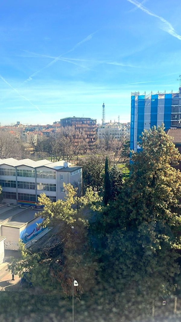 appartamento in vendita a Milano in zona Il Portello
