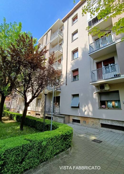 appartamento in vendita a Milano in zona Bovisa