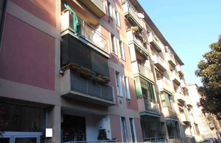 appartamento in vendita a Milano in zona Piazzale Lodi