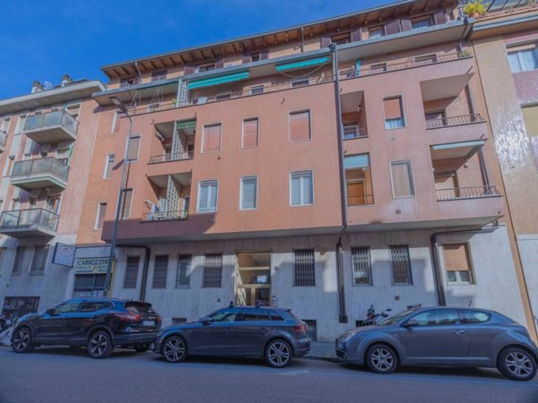 appartamento in vendita a Milano in zona San Siro