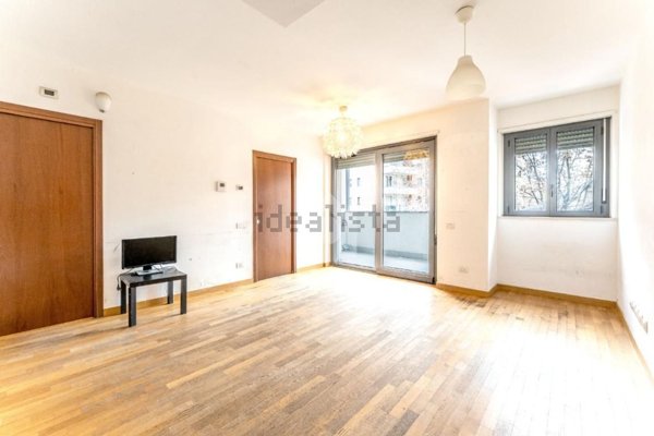 appartamento in vendita a Milano in zona Dergano