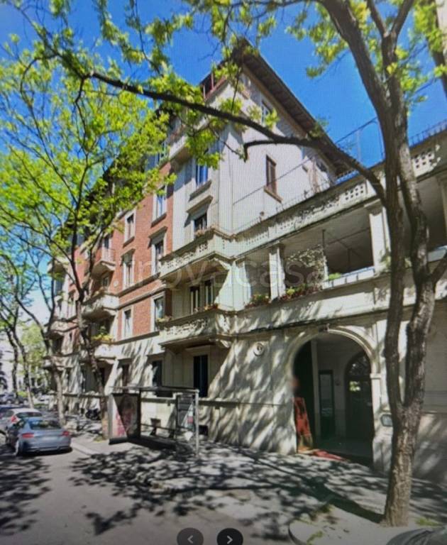 appartamento in vendita a Milano in zona Città Studi