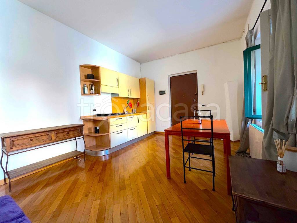 appartamento in vendita a Milano in zona Porta Romana