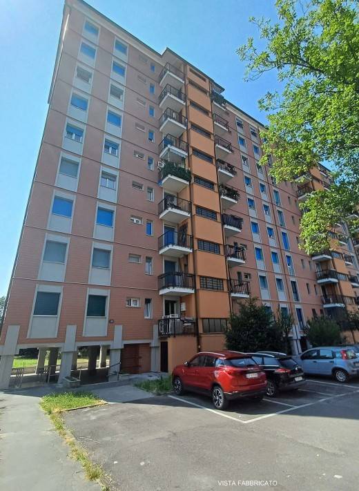 appartamento in vendita a Milano in zona Piazzale Lodi