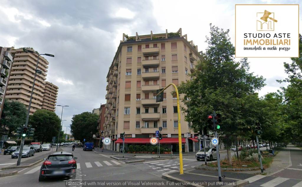 appartamento in vendita a Milano in zona Corvetto