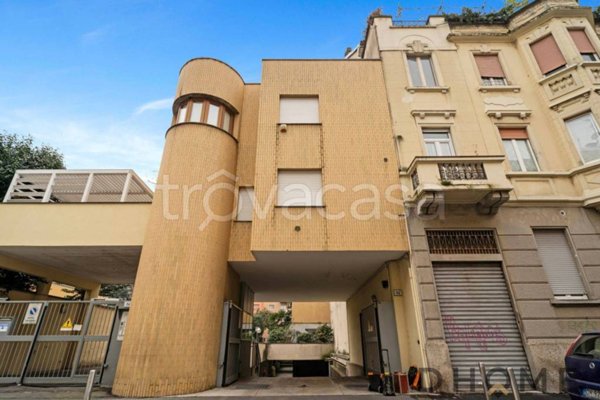 locale di sgombero in vendita a Milano