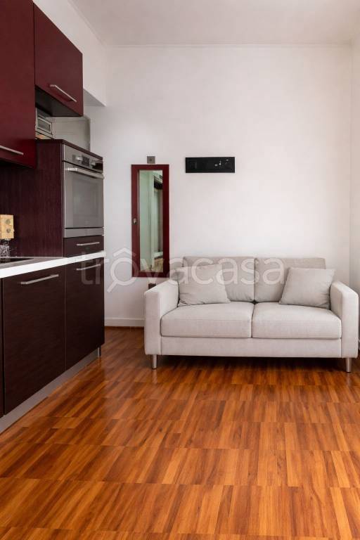 appartamento in vendita a Milano in zona Corvetto