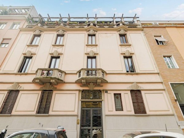 appartamento in vendita a Milano in zona Porta Romana