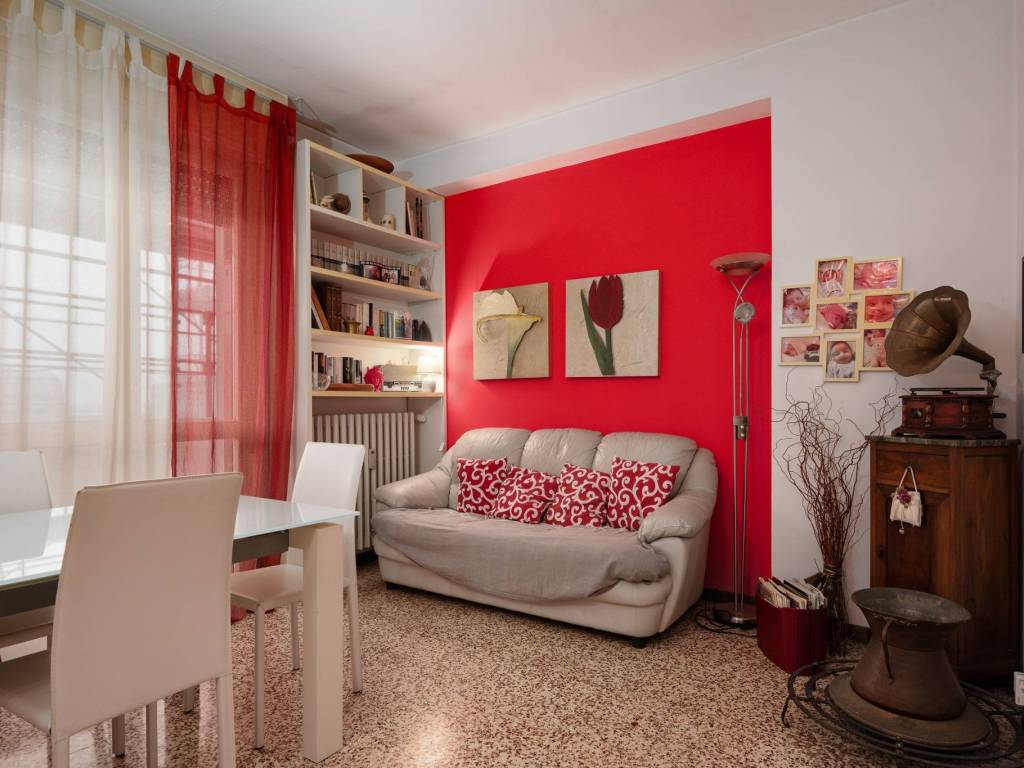 appartamento in vendita a Milano in zona Barona
