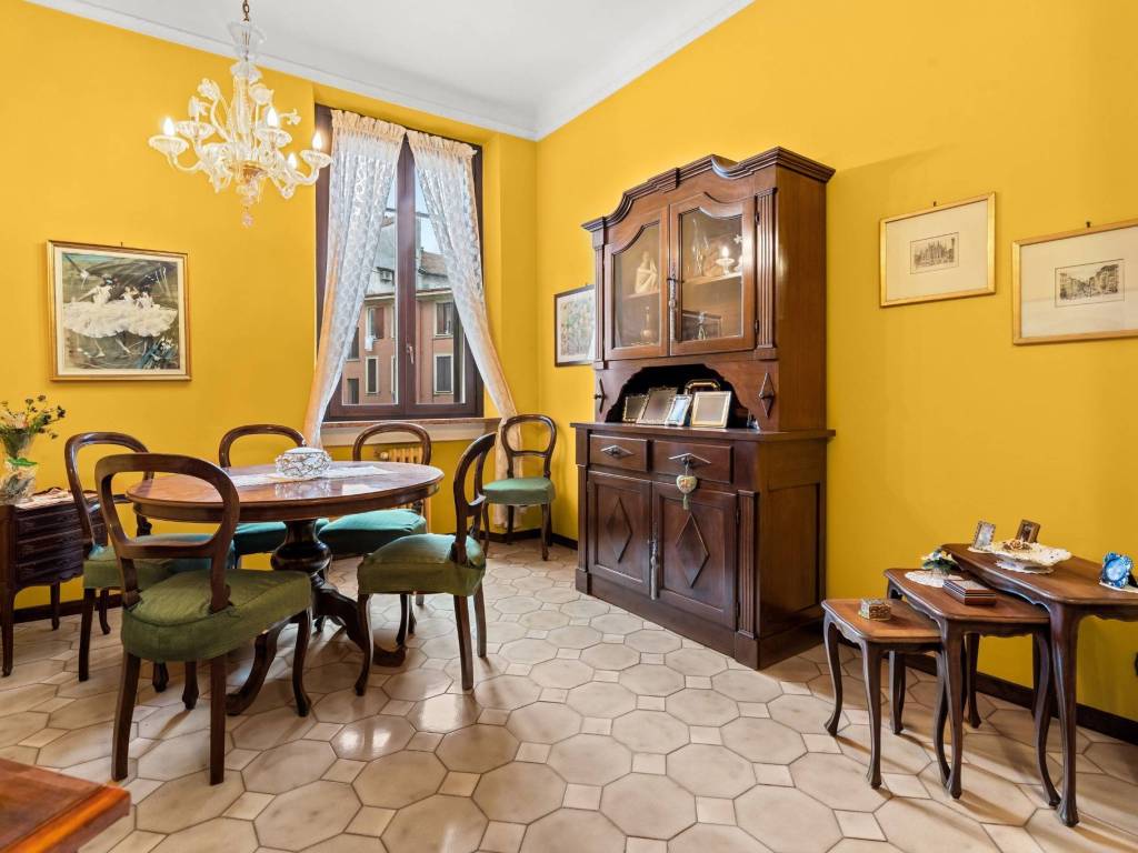 appartamento in vendita a Milano in zona Porta Romana