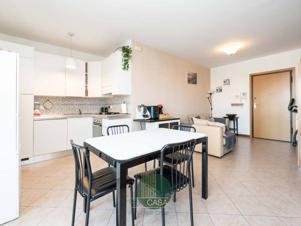 appartamento in vendita a Milano in zona Crescenzago