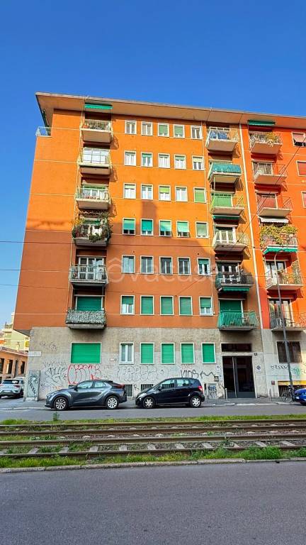 appartamento in vendita a Milano in zona Piazzale Lodi