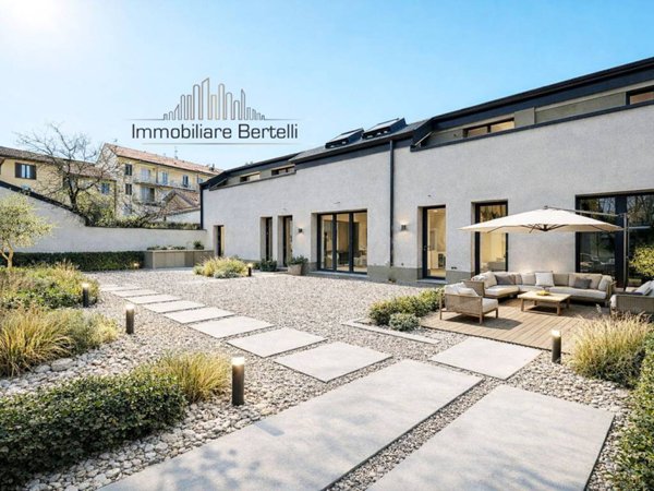 appartamento in vendita a Milano in zona Vigentino