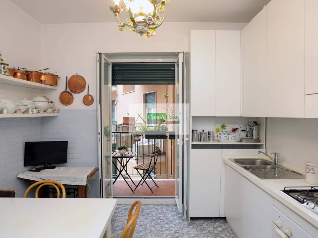 appartamento in vendita a Milano in zona Trenno