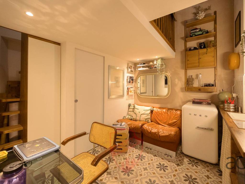 appartamento in vendita a Milano in zona Famagosta