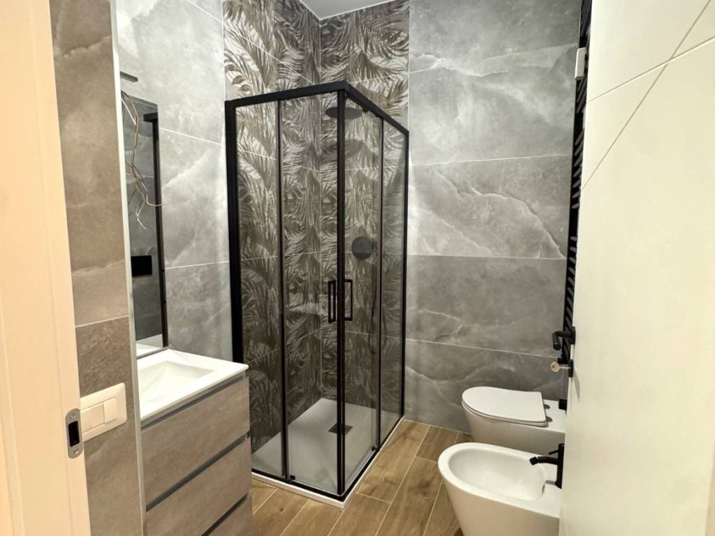 appartamento in vendita a Milano in zona Barona