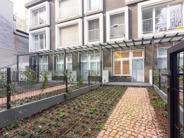 appartamento in vendita a Milano in zona Centro Direzionale