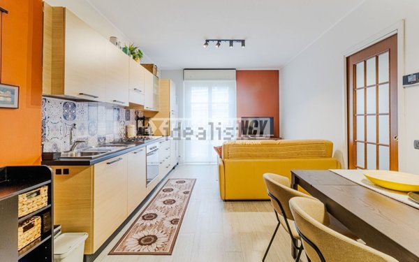 appartamento in vendita a Milano in zona Rogoredo