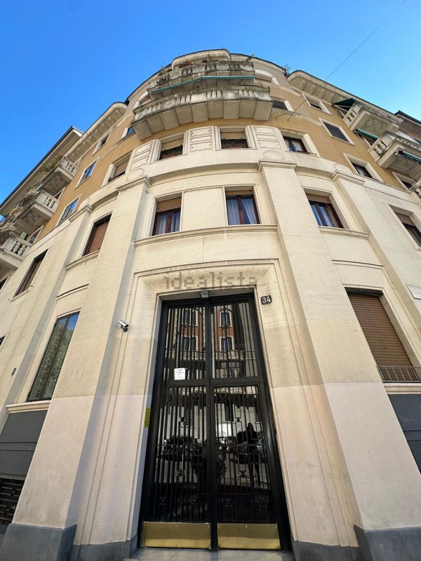 appartamento in vendita a Milano in zona Città Studi