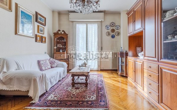 appartamento in vendita a Milano in zona Calvairate