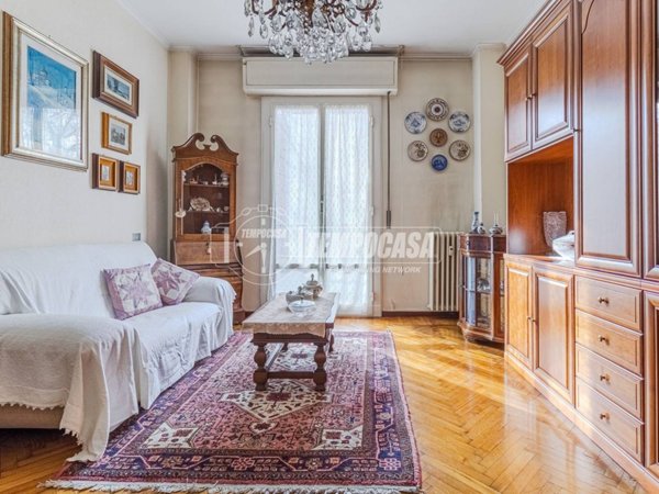 appartamento in vendita a Milano in zona Calvairate