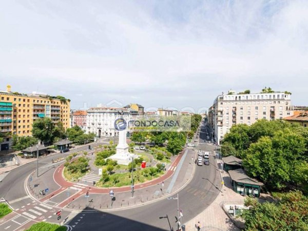 appartamento in vendita a Milano in zona Cinque Giornate