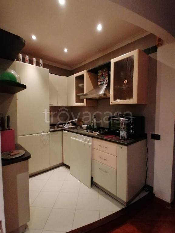 appartamento in vendita a Milano in zona Crescenzago