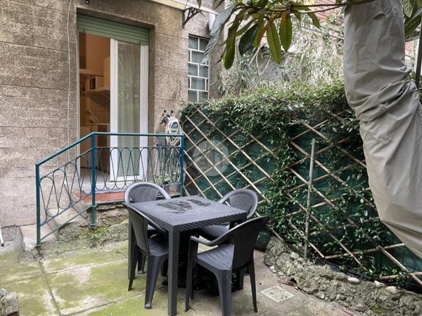 appartamento in vendita a Milano in zona Vigentino