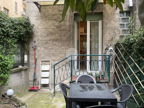 appartamento in vendita a Milano in zona Vigentino