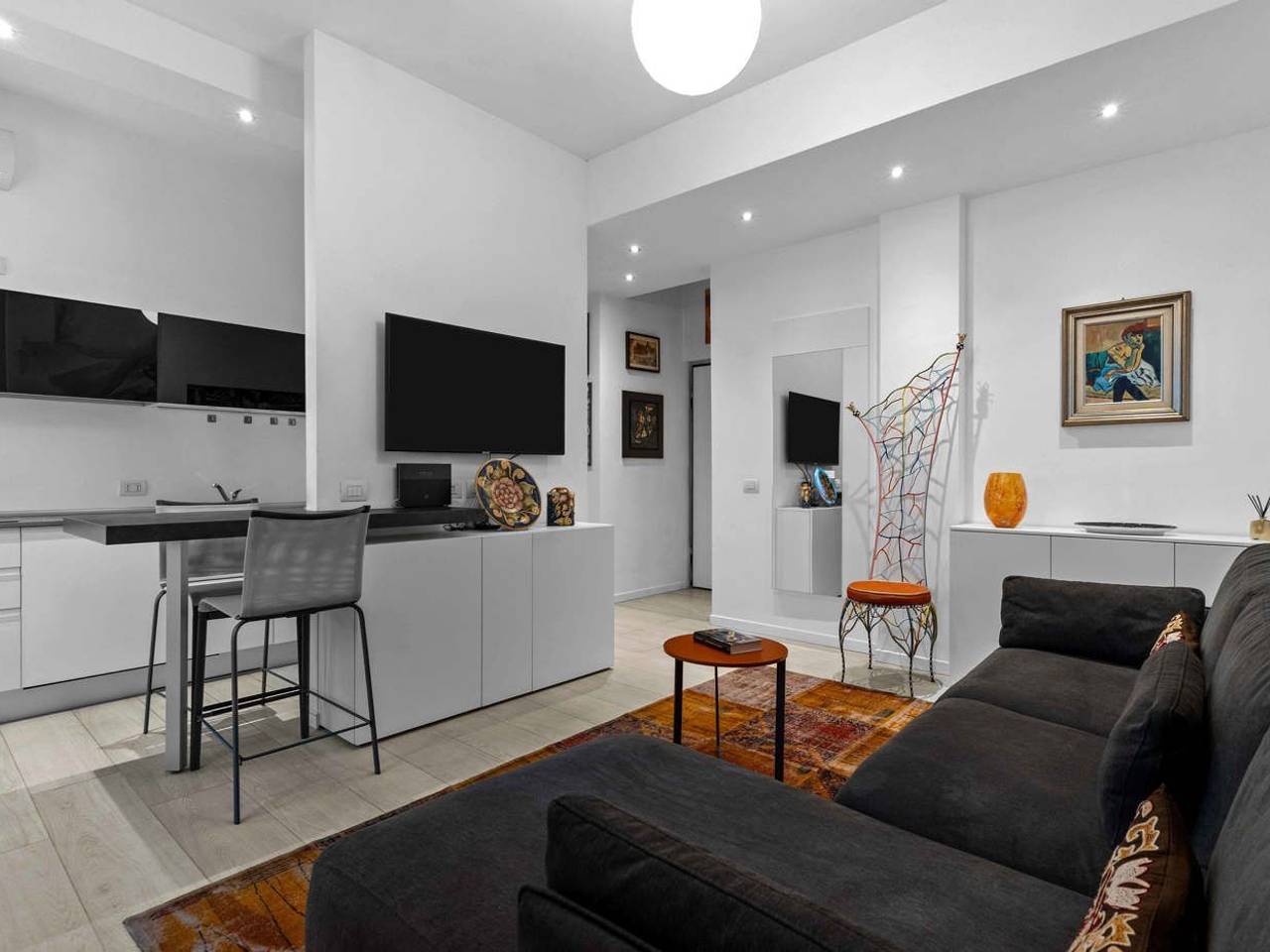 appartamento in vendita a Milano in zona Porta Genova