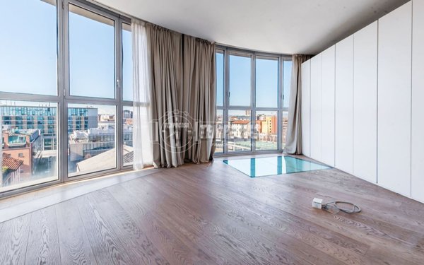 appartamento in vendita a Milano in zona Isola
