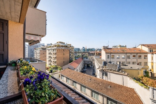 appartamento in vendita a Milano in zona Isola
